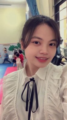Đinh Thị Ngọc – Sinh năm 2003