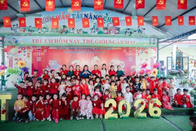 Một số hình ảnh về hoạt động trải nghiệm mừng xuân Bính Ngọ của cô trò trường mầm non Khánh Phú
